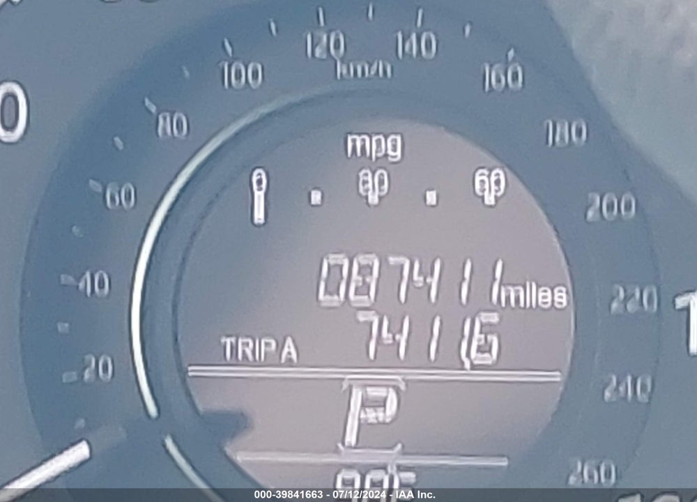 2013 HONDA ACCORD VIN: 1HGCR2F34DA025226