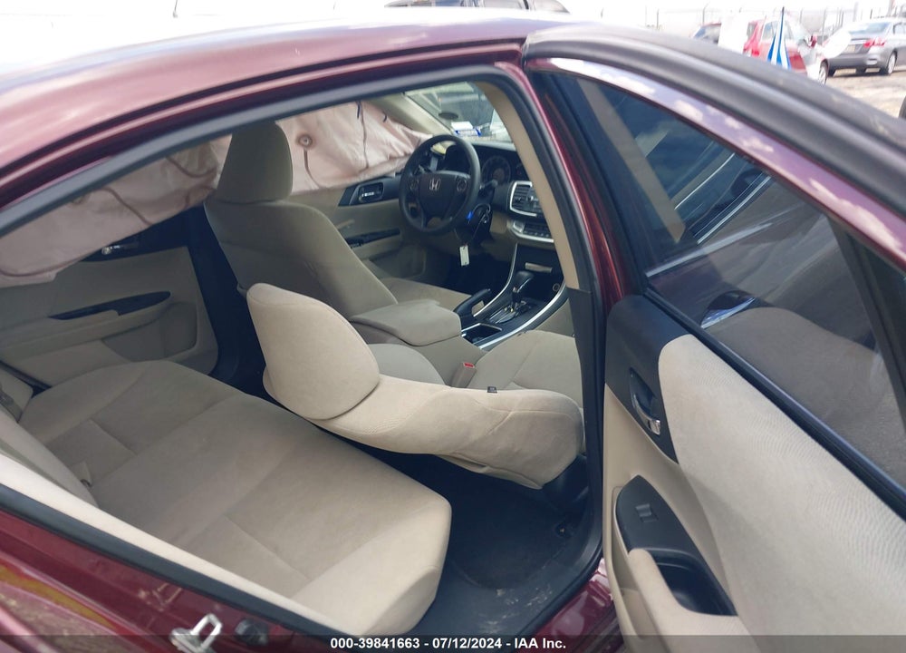 2013 HONDA ACCORD VIN: 1HGCR2F34DA025226