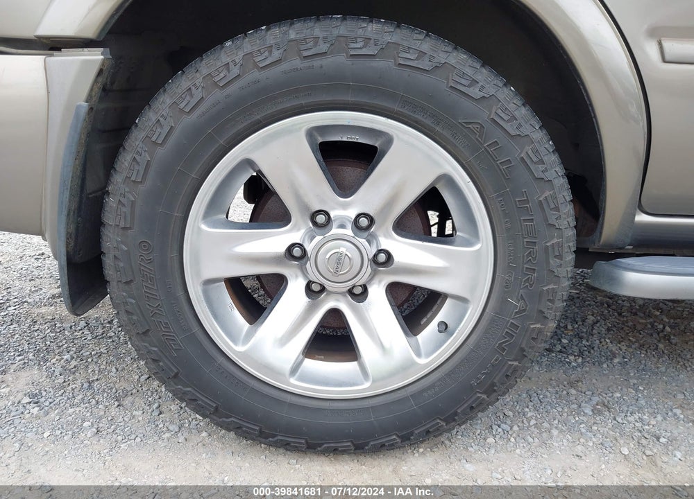 2004 NISSAN PATHFINDER LE PLATINUM VIN: JN8DR09X54W807418