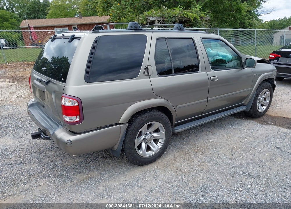 2004 NISSAN PATHFINDER LE PLATINUM VIN: JN8DR09X54W807418