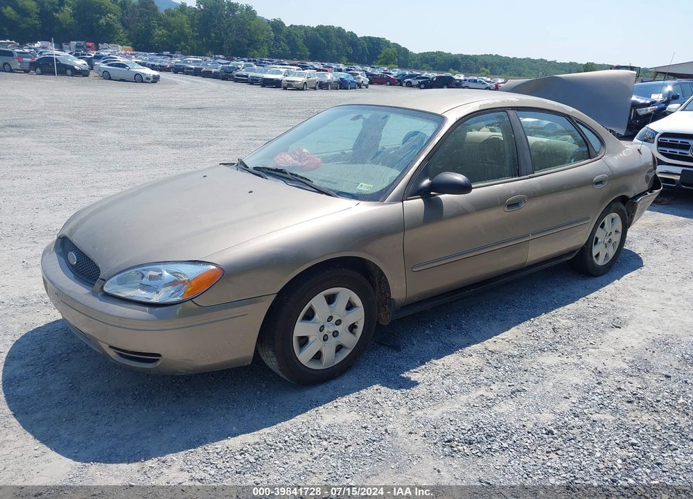 2004 FORD TAURUS LX VIN: 1FAFP52U74A135694