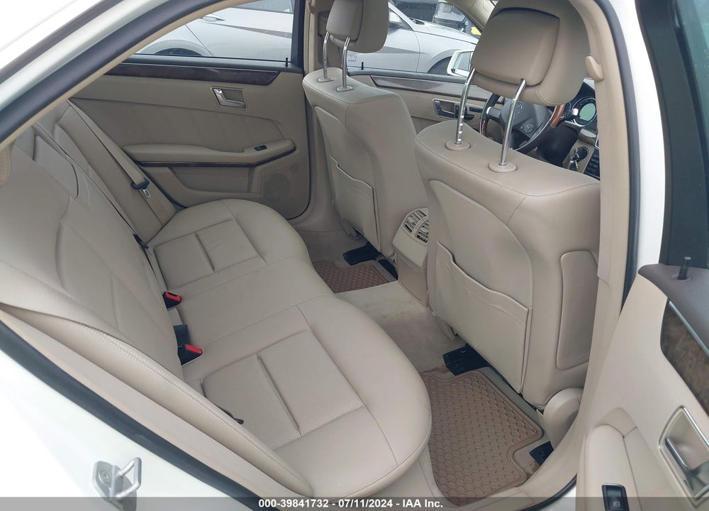2010 MERCEDES-BENZ E 350 4MATIC VIN: WDDHF8HB4AA094228