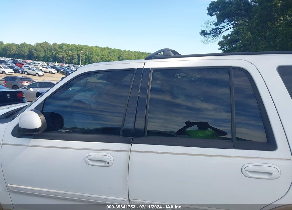 1998 FORD EXPEDITION EDDIE BAUER/XLT VIN: 1FMRU17L9WLA50450