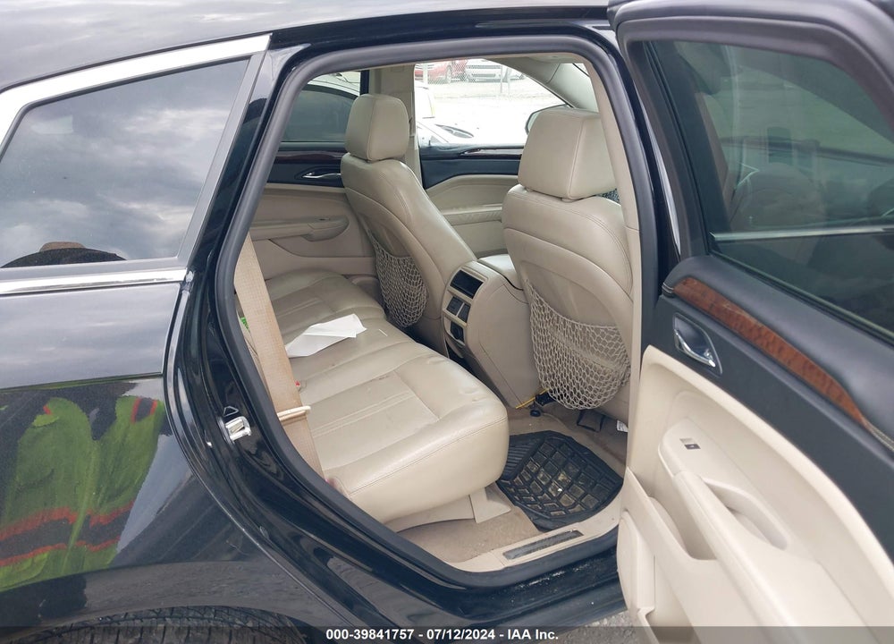 2011 CADILLAC SRX LUXURY COLLECTION VIN: 3GYFNAEYXBS618741