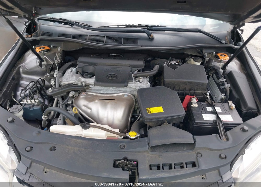 2015 TOYOTA CAMRY SE VIN: 4T1BF1FK4FU013370