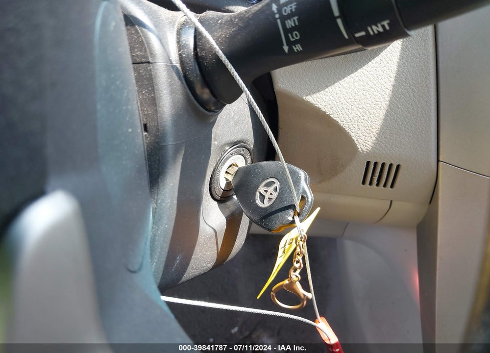 2013 TOYOTA COROLLA LE VIN: 5YFBU4EE8DP158669
