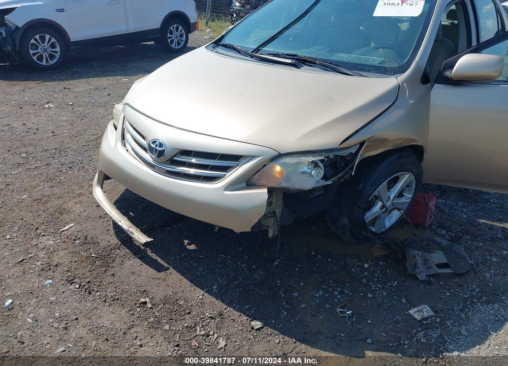 2013 TOYOTA COROLLA LE VIN: 5YFBU4EE8DP158669
