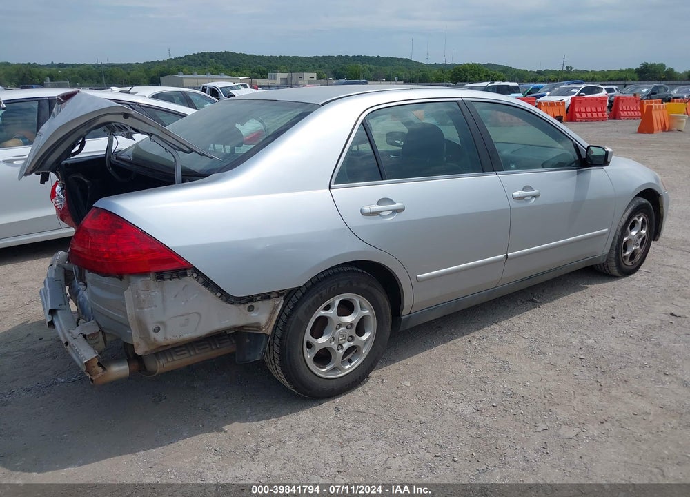 2006 HONDA ACCORD 2.4 LX VIN: 1HGCM55436A105050