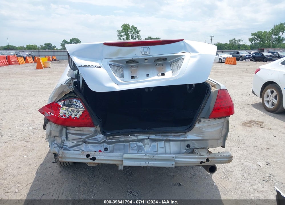 2006 HONDA ACCORD 2.4 LX VIN: 1HGCM55436A105050