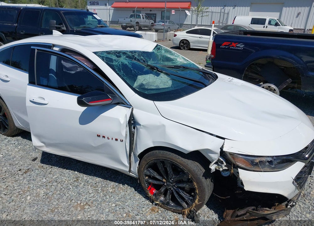 2022 CHEVROLET MALIBU VIN: 1G1ZD5ST7NF209443