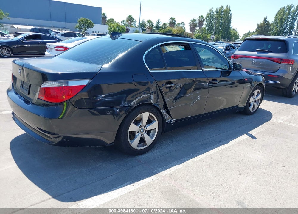 2006 BMW 525XI VIN: WBANF33566CS35116