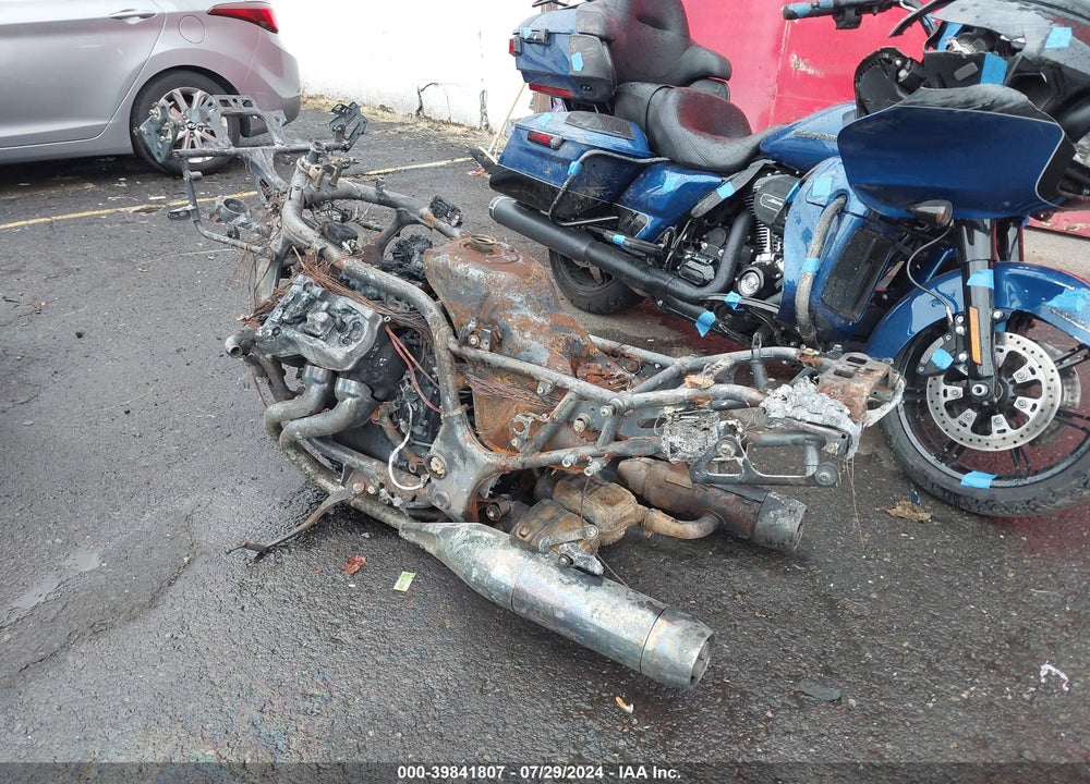 2014 HONDA CTX1300 A VIN: JH2SC7453EK000950