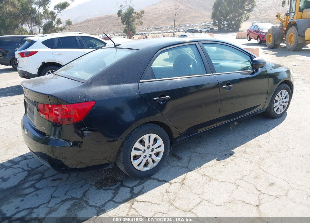 2013 KIA FORTE EX VIN: KNAFU4A27D5647829