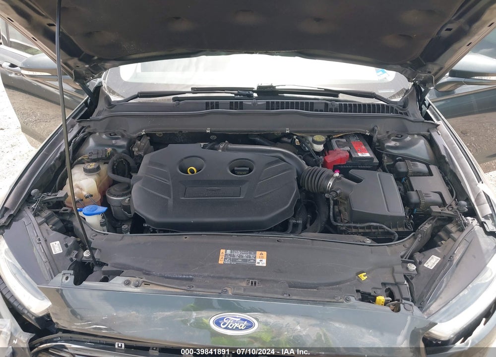 2015 FORD FUSION SE VIN: 3FA6P0H9XFR122307