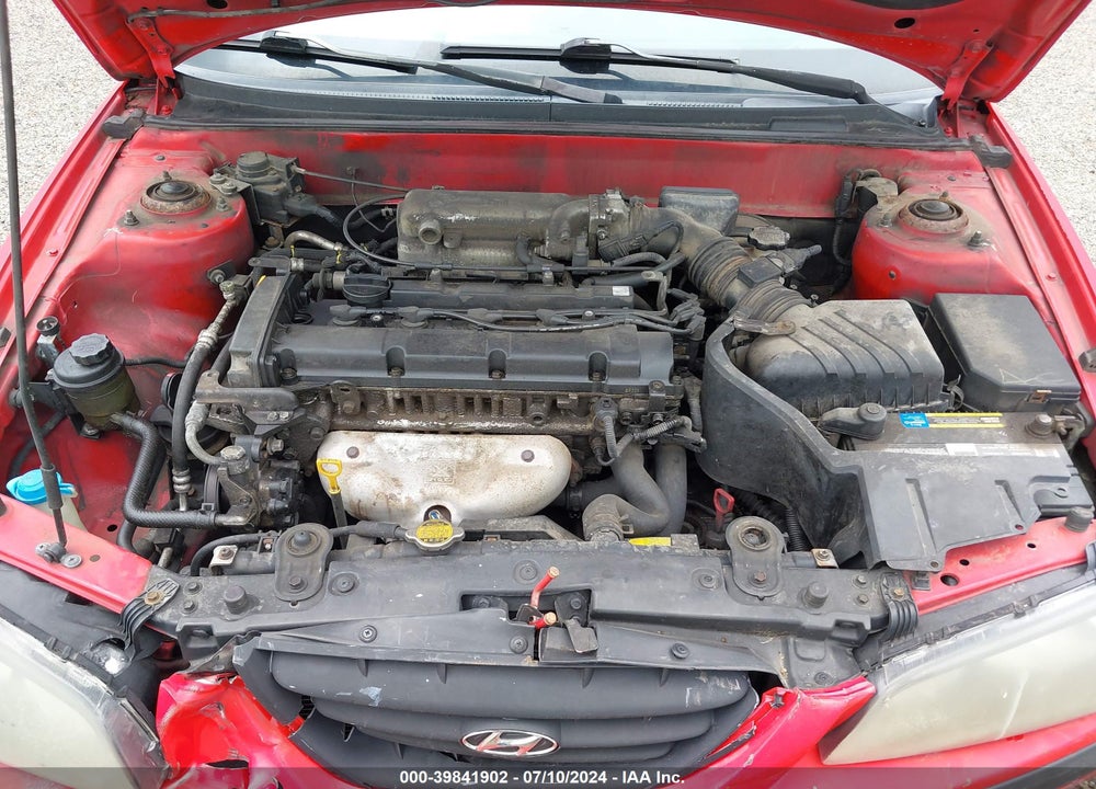 2004 HYUNDAI ELANTRA GLS/GT VIN: KMHDN46DX4U883507