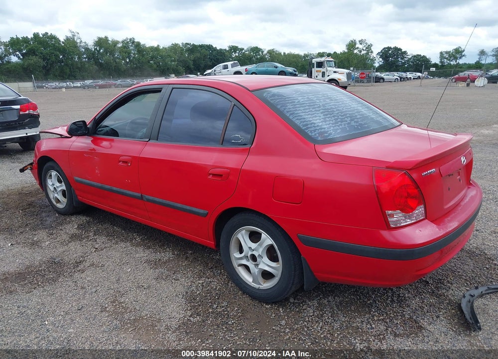 2004 HYUNDAI ELANTRA GLS/GT VIN: KMHDN46DX4U883507