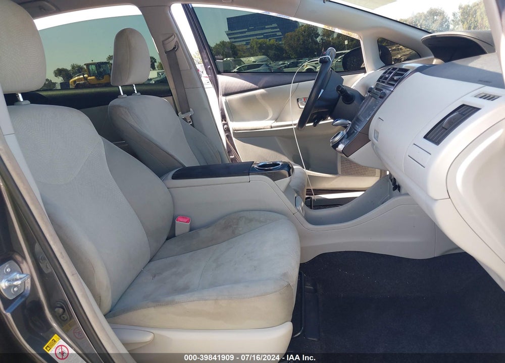 2014 TOYOTA PRIUS V VIN: JTDZN3EU7EJ010841