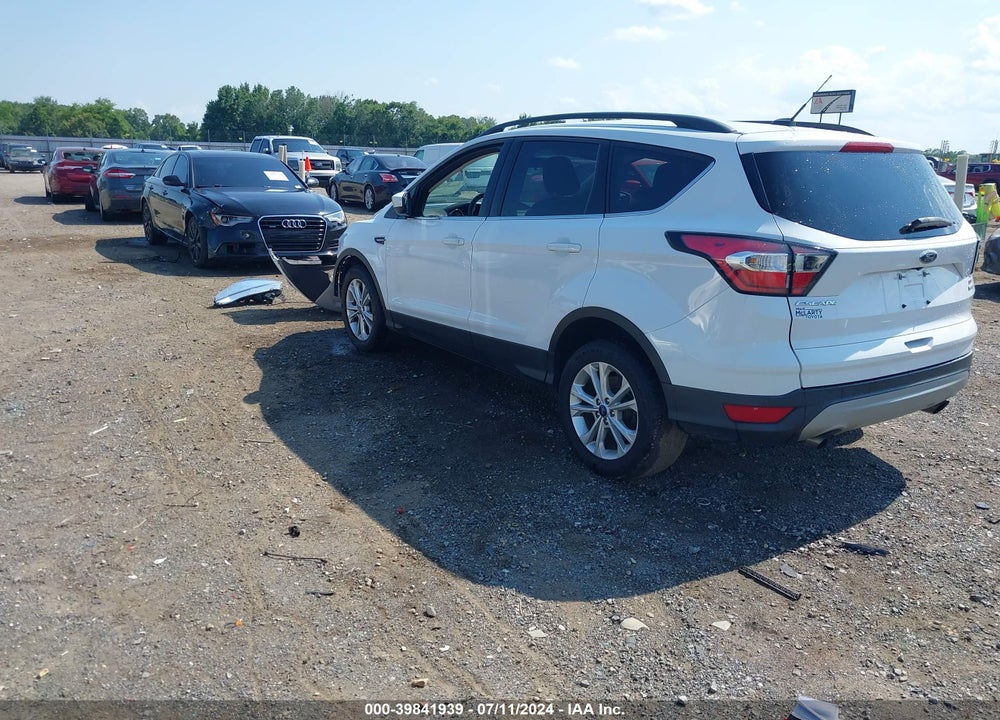 2018 FORD ESCAPE VIN: 1FMCU0GD8JUC11303