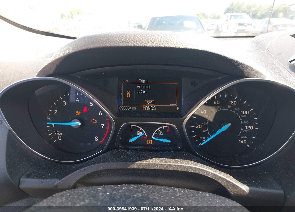 2018 FORD ESCAPE VIN: 1FMCU0GD8JUC11303