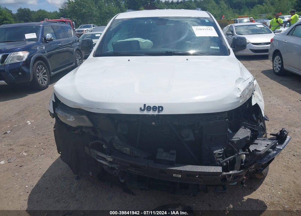 2018 JEEP GRAND CHEROKEE UPLAND 4X4 VIN: 1C4RJFAG0JC465171