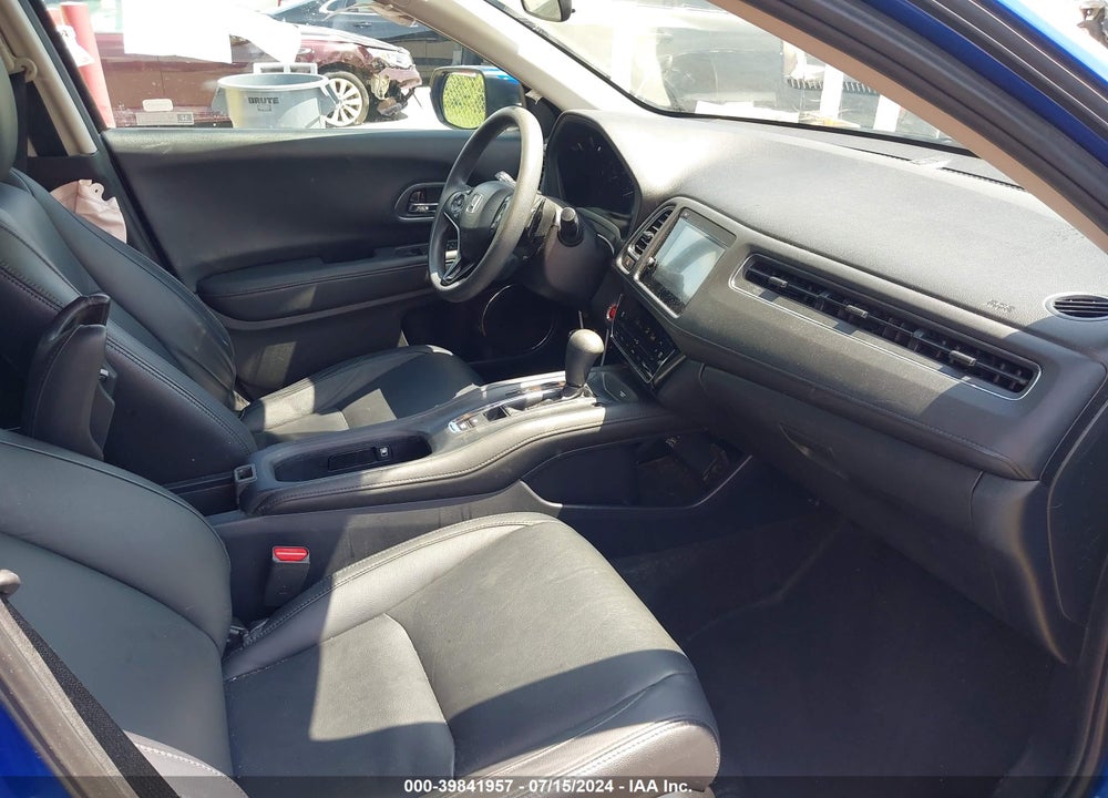 2019 HONDA HR-V EX VIN: 3CZRU5H52KM702369