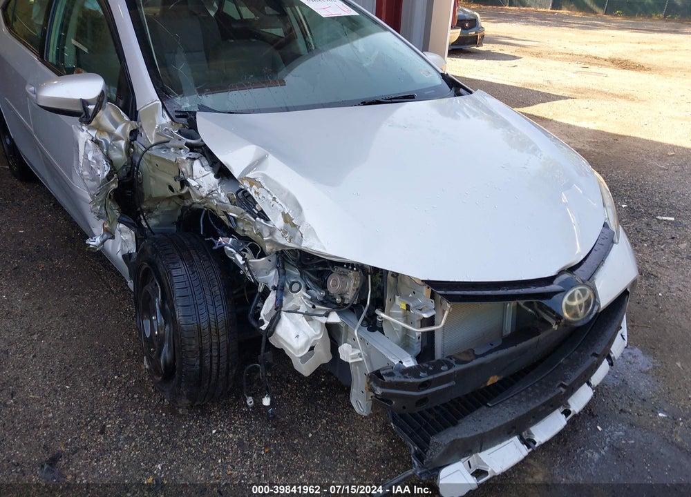 2017 TOYOTA COROLLA LE VIN: 2T1BURHE1HC774955