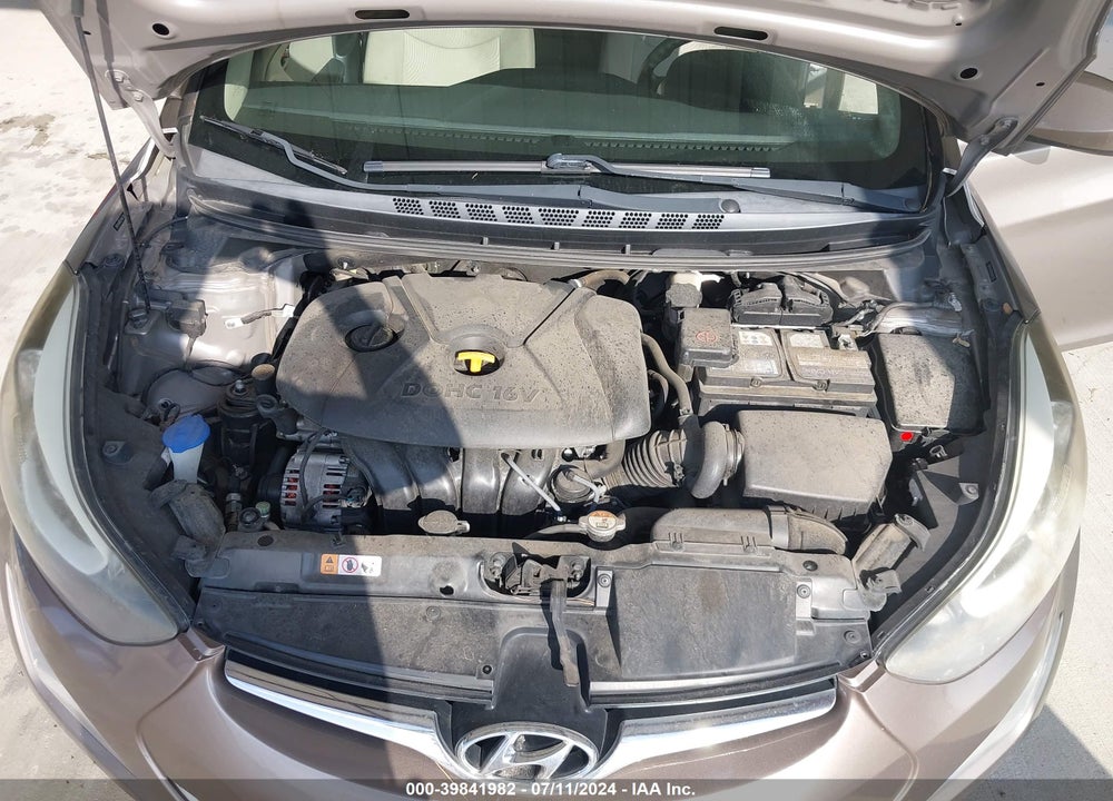 2014 HYUNDAI ELANTRA SE VIN: 5NPDH4AE8EH462375