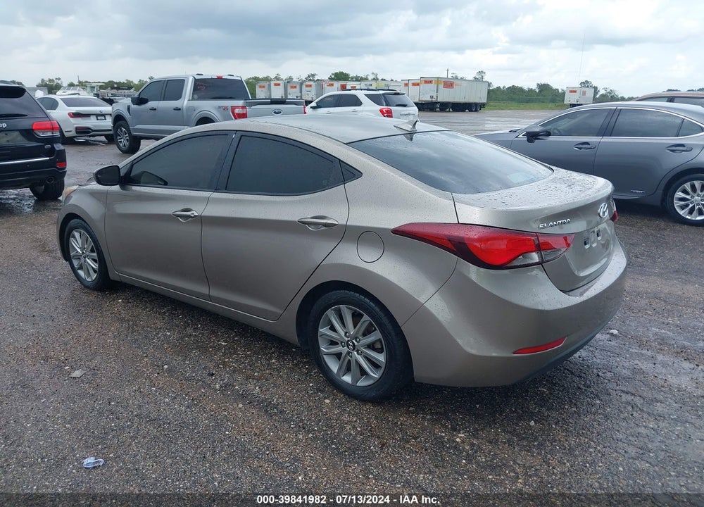 2014 HYUNDAI ELANTRA SE VIN: 5NPDH4AE8EH462375