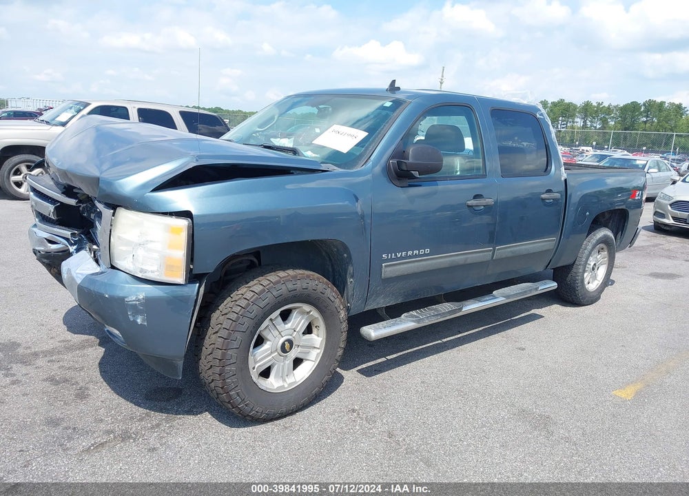 2011 CHEVROLET SILVERADO 1500 LT VIN: 1GCPKSE3XBF225985