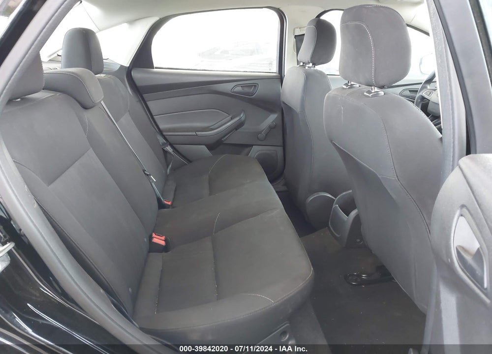 2018 FORD FOCUS S VIN: 1FADP3E29JL277261
