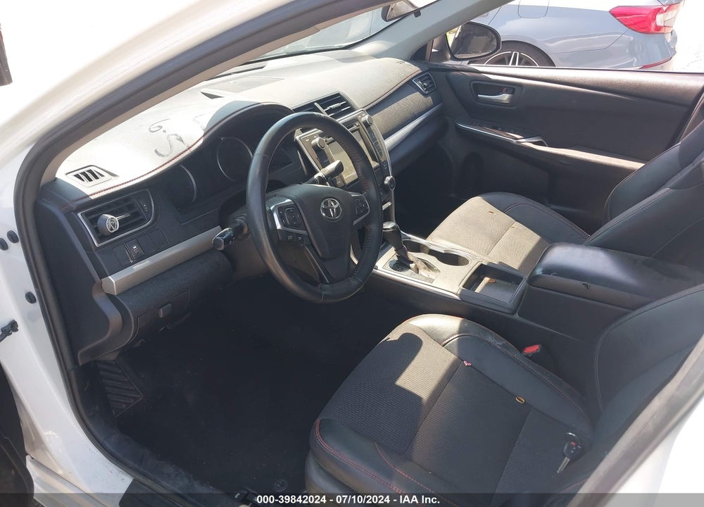 2016 TOYOTA CAMRY SE VIN: 4T1BF1FK7GU261999