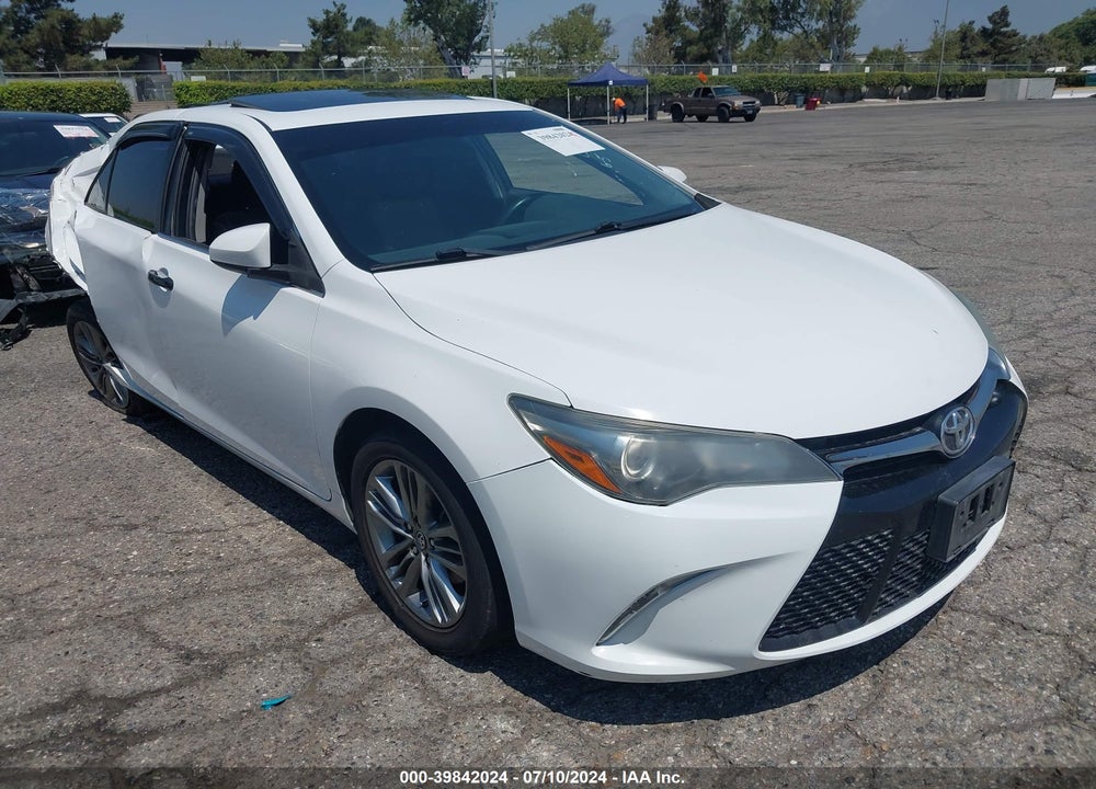2016 TOYOTA CAMRY SE VIN: 4T1BF1FK7GU261999