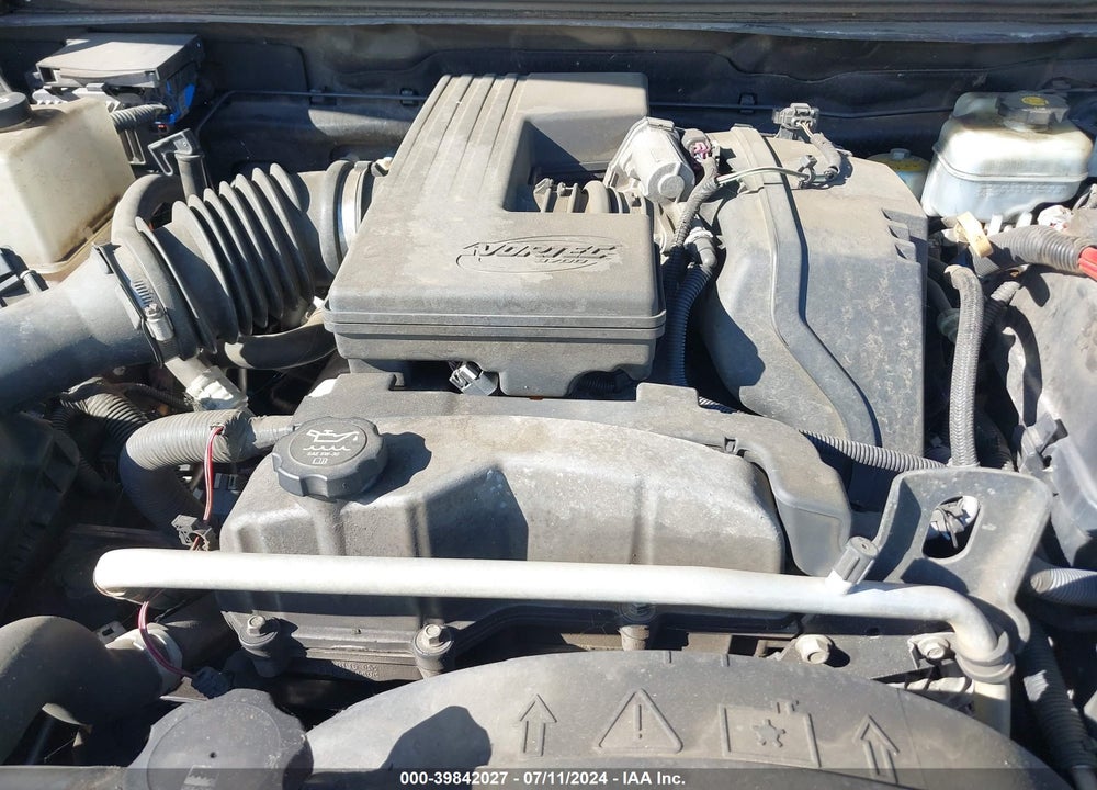 2008 HUMMER H3 SUV VIN: 5GTEN13E488144645