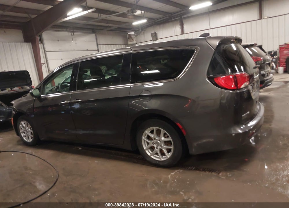 2017 CHRYSLER PACIFICA TOURING VIN: 2C4RC1DG8HR529516