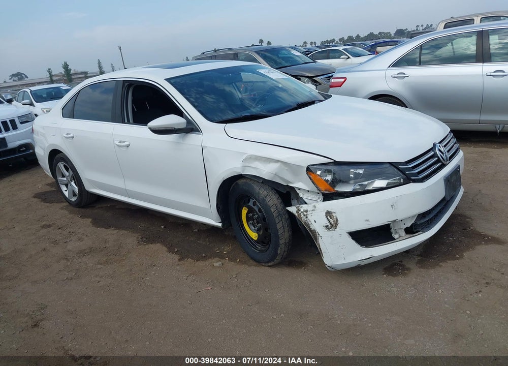 2012 VOLKSWAGEN PASSAT 2.5L SE VIN: 1VWBP7A33CC032950