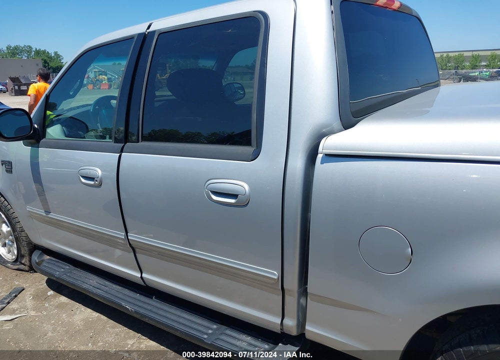 2002 FORD F-150 LARIAT/XLT VIN: 1FTRW07L62KB26604
