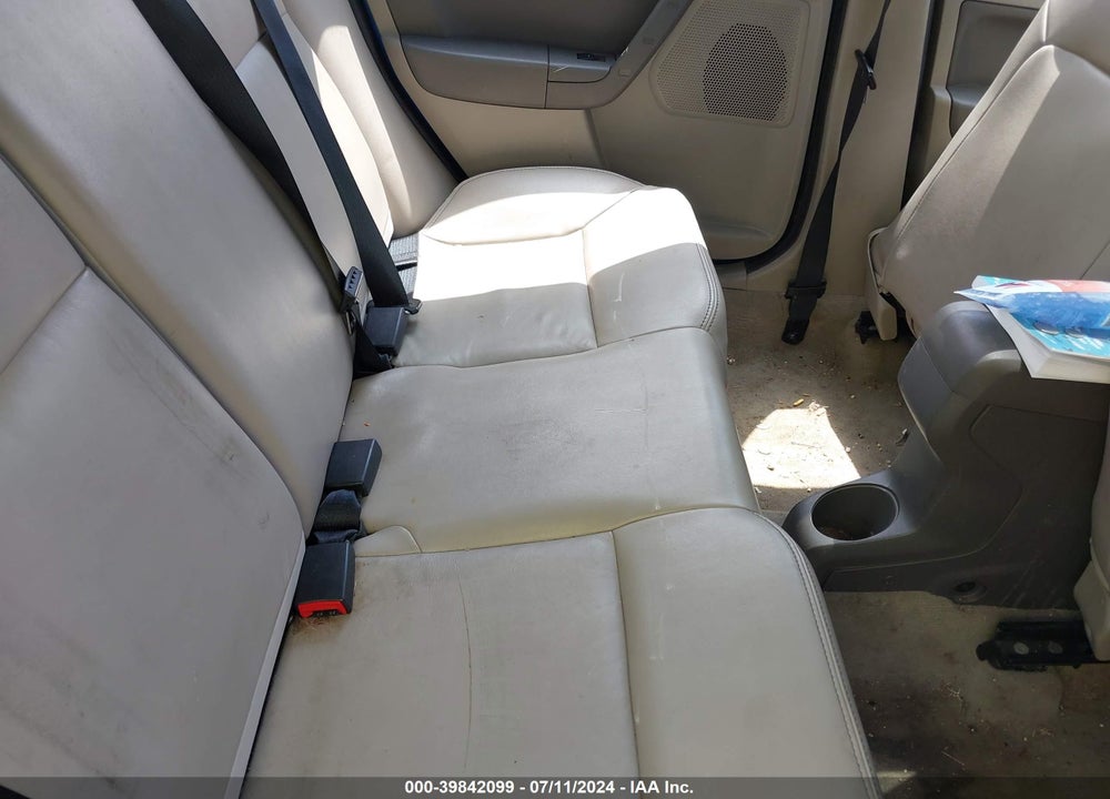 2010 FORD FOCUS SEL VIN: 1FAHP3HN5AW207391