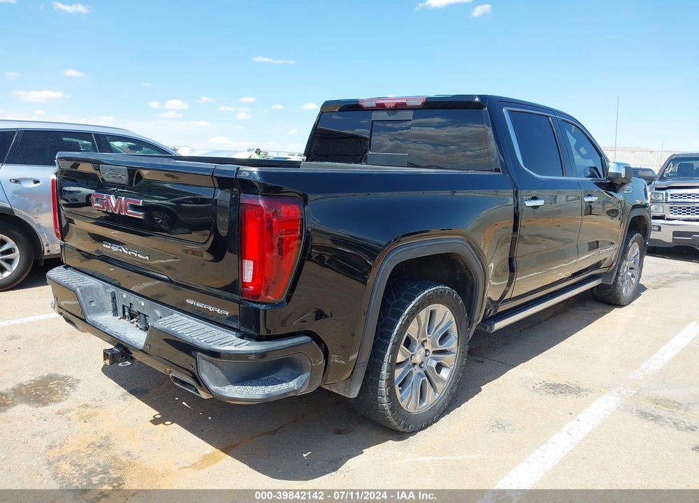 2021 GMC SIERRA 1500 4WD SHORT BOX DENALI VIN: 3GTU9FEL5MG338069