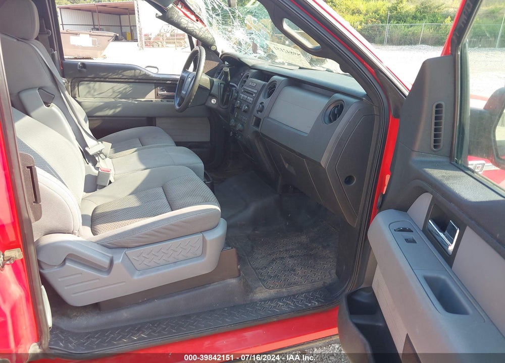 2012 FORD F-150 STX VIN: 1FTFX1EF2CFA68424