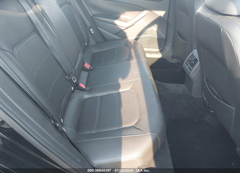 2013 VOLKSWAGEN PASSAT 2.5L SE VIN: 1VWBP7A32DC111821