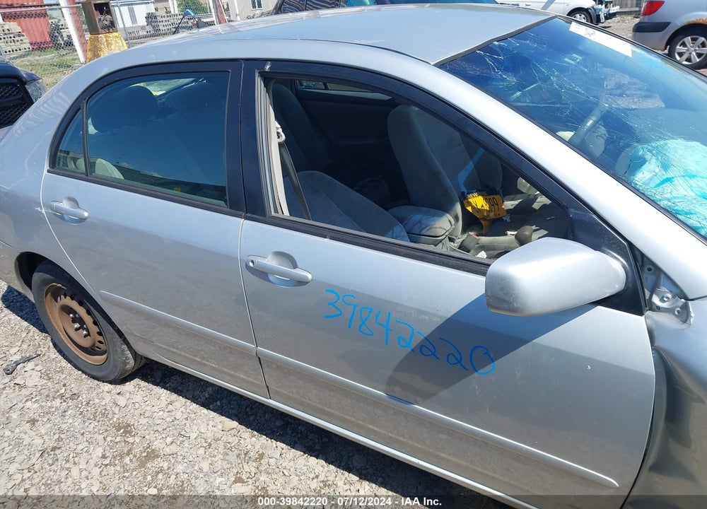 2005 TOYOTA COROLLA LE VIN: 2T1BR32E55C502296
