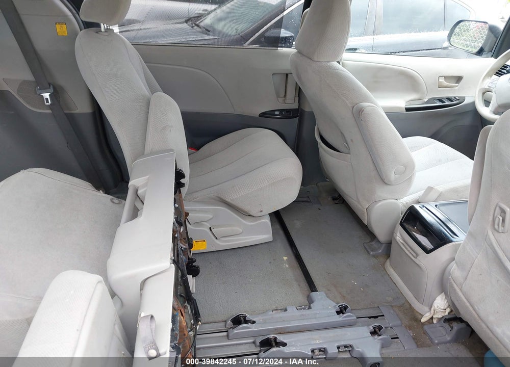 2012 TOYOTA SIENNA LE V6 8 PASSENGER VIN: 5TDKK3DC9CS240559