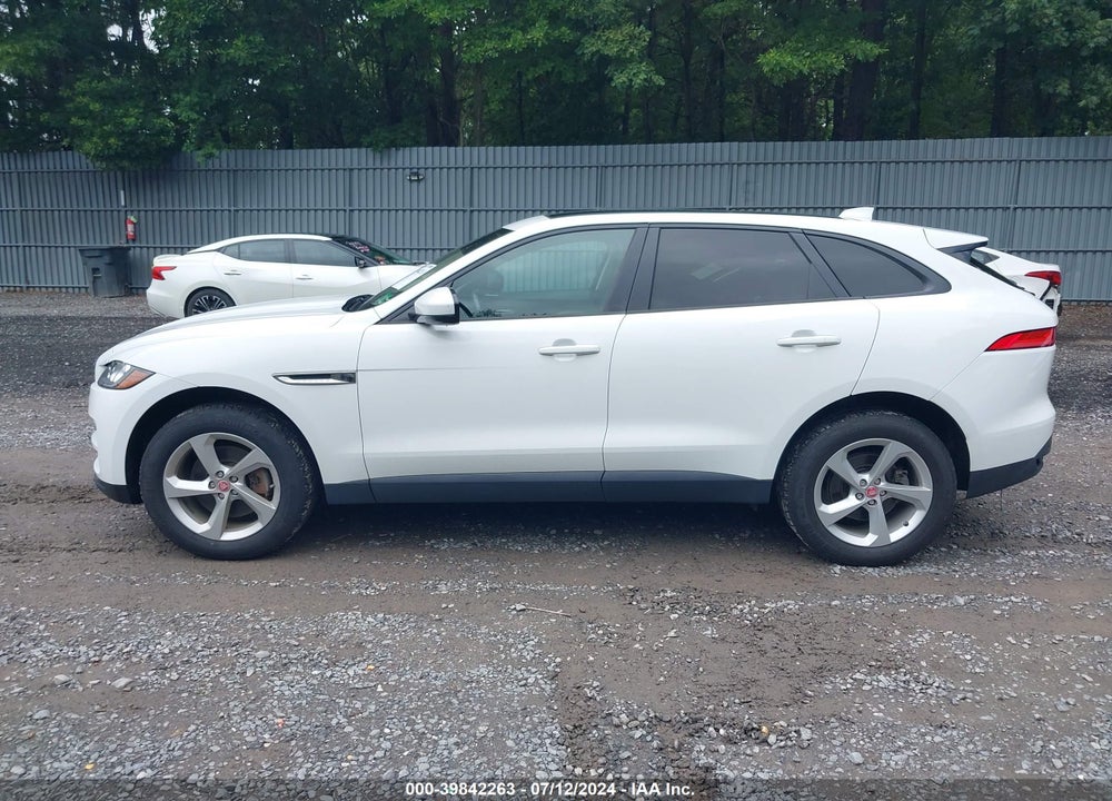 2017 JAGUAR F-PACE 35T PREMIUM VIN: SADCJ2BV7HA056445