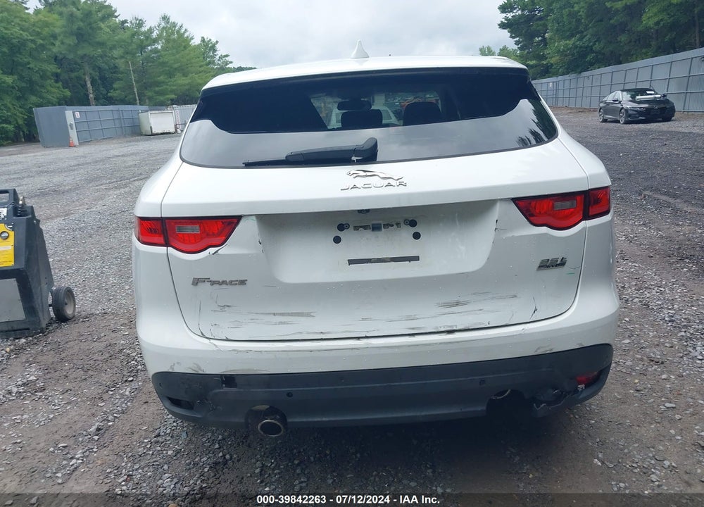 2017 JAGUAR F-PACE 35T PREMIUM VIN: SADCJ2BV7HA056445