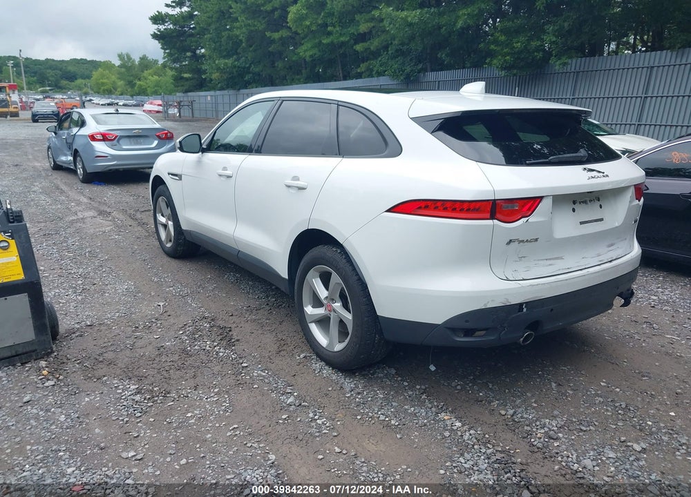 2017 JAGUAR F-PACE 35T PREMIUM VIN: SADCJ2BV7HA056445