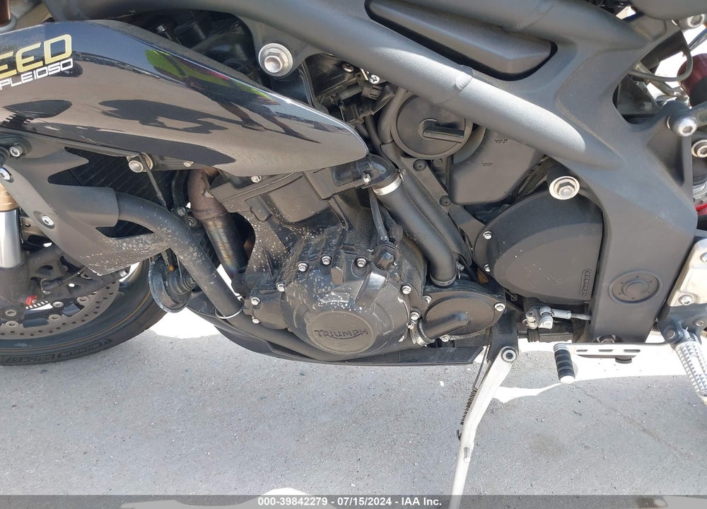 2014 TRIUMPH MOTORCYCLE SPEED TRIPLE ABS VIN: SMTN01PK6ET628994