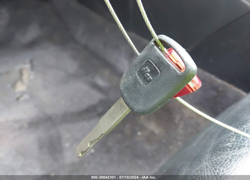 2006 HONDA ACCORD VIN: 1HGCM66526A007818