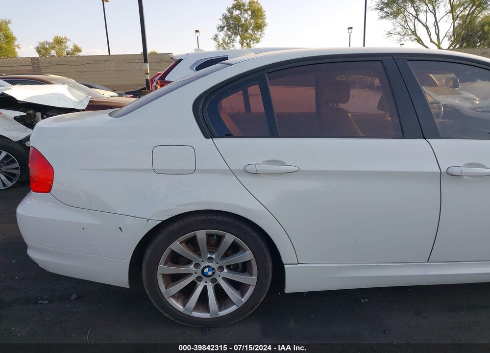 2011 BMW 328I VIN: WBAPH5C58BA446886