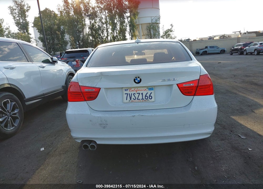 2011 BMW 328I VIN: WBAPH5C58BA446886