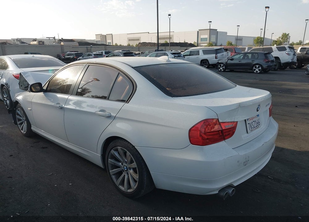 2011 BMW 328I VIN: WBAPH5C58BA446886